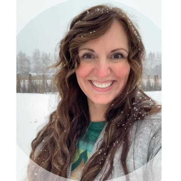 Meet your Posher, Kristy - Picture 1 of 1